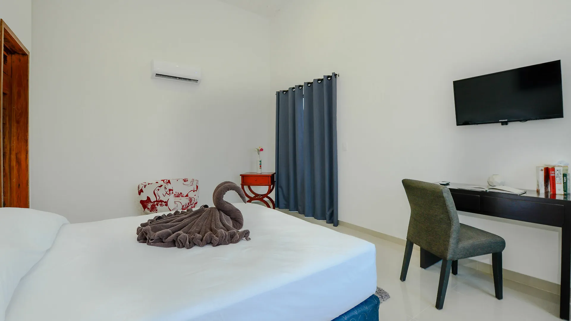 *** Aparthotel Encantada Condo Playa del Carmen Mexiko