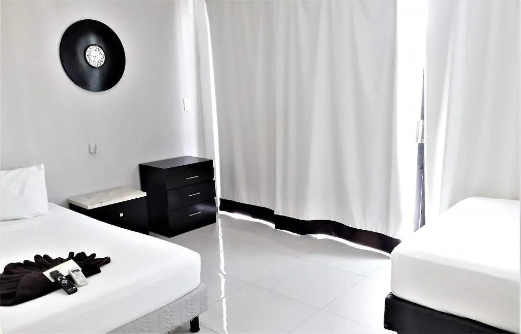 Encantada Condo Playa del Carmen