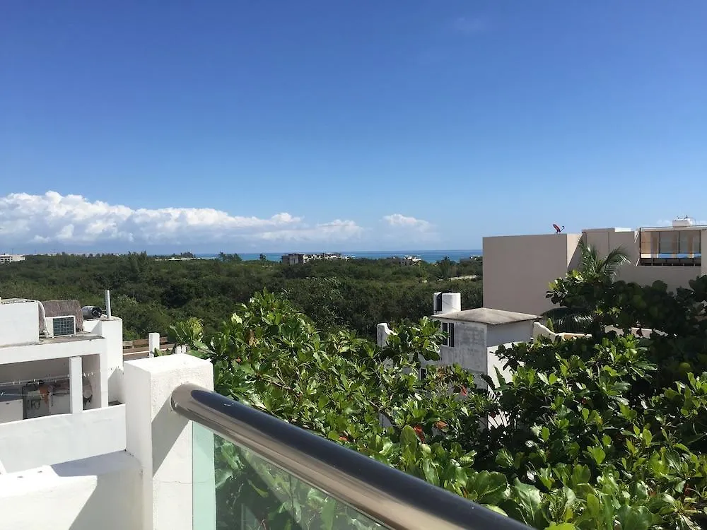 Encantada Condo Playa del Carmen